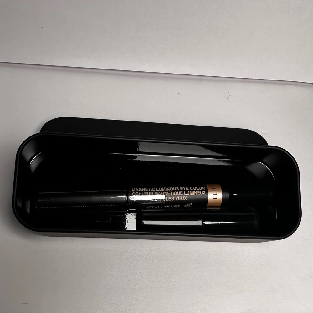 Lilith - NUDESTIX Magnetic Eye Pencil Satin Finish NIB